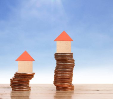 Bozuk para üzerindeki evin modeli.