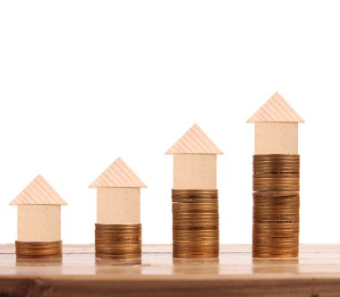 Bozuk para üzerindeki evin modeli.