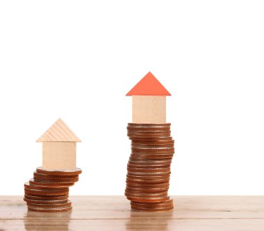 Bozuk para üzerindeki evin modeli.