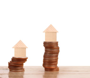 Bozuk para üzerindeki evin modeli.