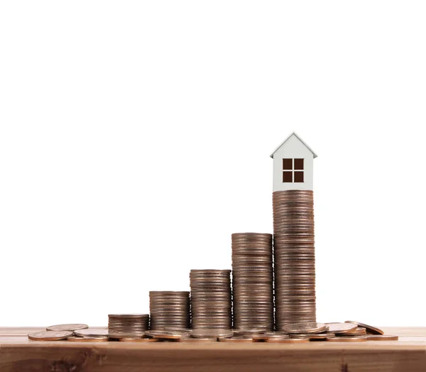 貨幣による家の模型 — ストック写真