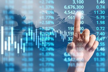  İşadamı planı büyüme ve grafik olumlu indicato artması