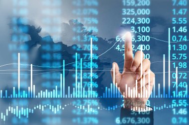  İşadamı, işinde grafik büyümesi ve grafik artışı için olumlu göstergeler planlıyor