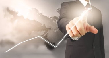  İşadamı planı büyüme ve grafik olumlu indicato artması