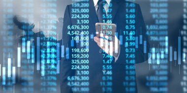  İşadamı planı büyüme ve grafik olumlu indicato artması