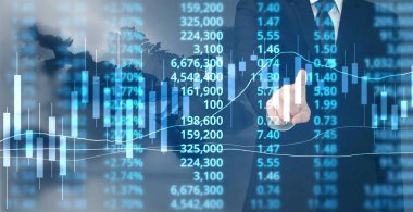  İşadamı, işinde grafik büyümesi ve grafik artışı için olumlu göstergeler planlıyor