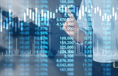  İşadamı, işinde grafik büyümesi ve grafik artışı için olumlu göstergeler planlıyor