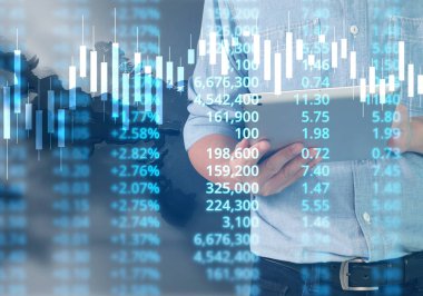  İşadamı planı büyüme ve grafik olumlu indicato artması
