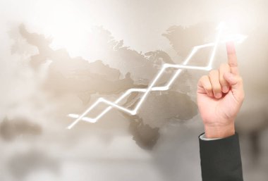  İşadamı planı büyüme ve grafik olumlu indicato artması