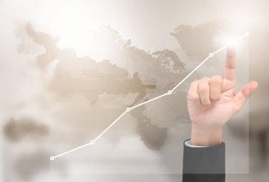  İşadamı, işinde grafik büyümesi ve grafik artışı için olumlu göstergeler planlıyor