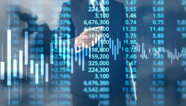 Affärsman Plan Graftillväxt Och Ökning Diagram Positiva Indikatorer Sin Verksamhet — Stockfoto