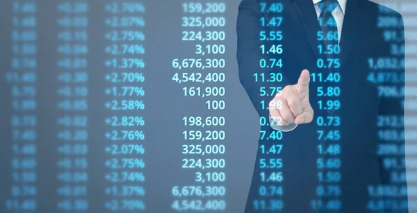 İşadamı planı büyüme ve grafik olumlu indicato artması — Stok fotoğraf