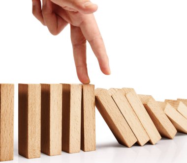 Devamlı devrilmiş bir domino taşı.