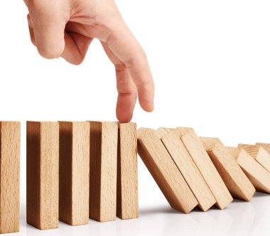 Devamlı devrilmiş bir domino taşı.