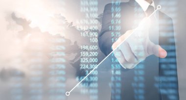 Scre üzerinde resimli grafik borsa mali verileri analiz