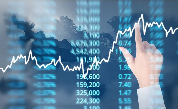 Analyse des données financières illustrées des marchés boursiers sur scre — Photo