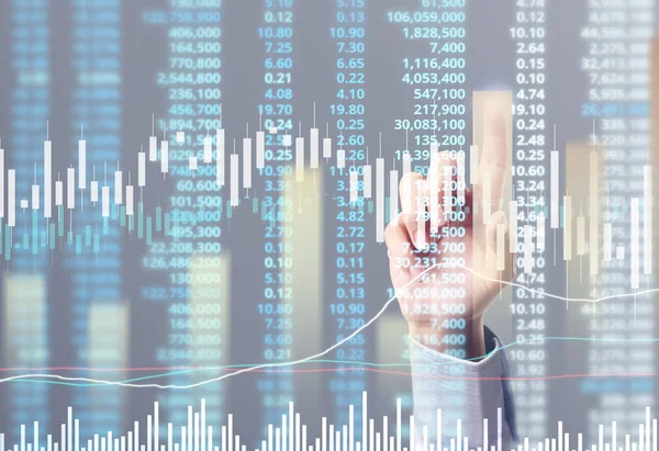 İş adamı grafik büyümesi ve grafik artışı