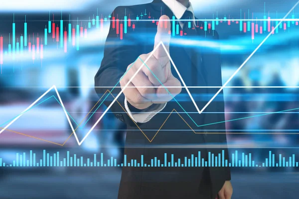İşadamı, işinde grafik büyümesi ve grafik artışı için olumlu göstergeler planlıyor