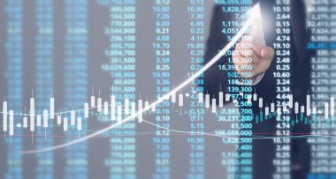 İş adamı grafik büyümesi ve grafik artışı