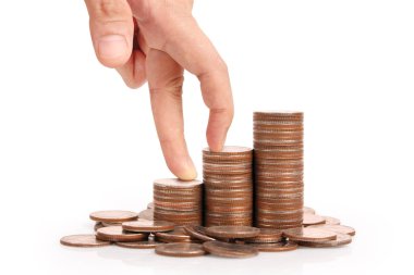 Para sikke yığını büyüyen iş elinde, para kavramı