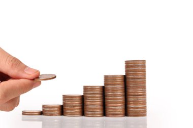 Para sikke yığını büyüyen iş elinde, para kavramı