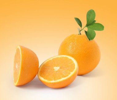  Yapraklı meyve portakalı