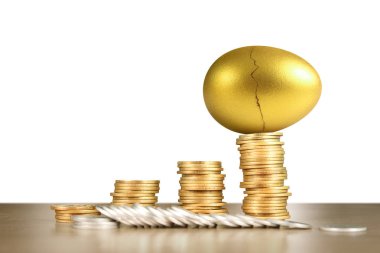 İzole edilmiş bir Paskalya yumurtası