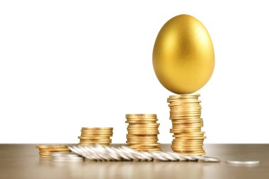 İzole edilmiş bir Paskalya yumurtası