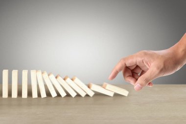 Domino konseptini durdurma, iş çözümü