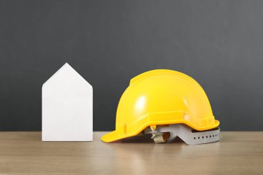 Ev ev ipotek konsepti 