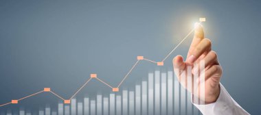 İş adamı grafik büyümesi ve grafik artışı