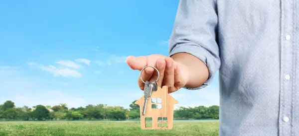 Real Estate Agent Handing House Keys Hand — Stock Photo, Image