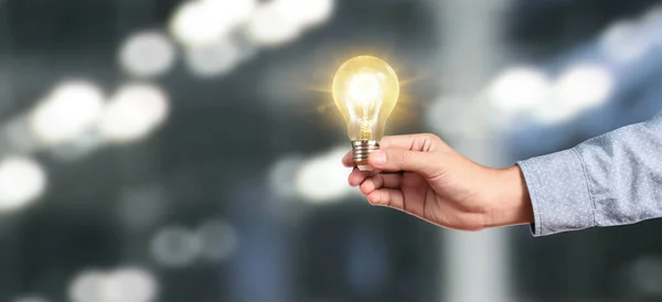 Mano Tenuta Lampadina Illuminata Idea Concetto Ispirazione Innovazione — Foto Stock