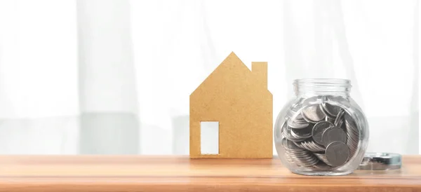 Inwestycje Nieruchomości Hipoteka Hipoteczna Finansowa Stos Monet Koncepcyjnych Pomysł Domu — Zdjęcie stockowe