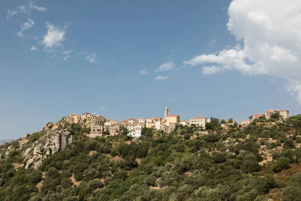 村庄的 Montemaggiore Balagne 地区的科西嘉 — 图库照片
