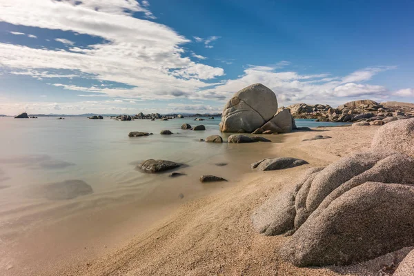 Rocky coastline and sandy beach at Cavallo island near Corsica — Stock Photo, Image