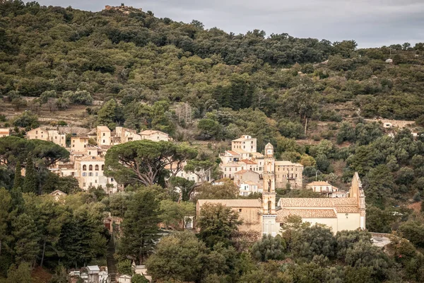 Villaggio collinare di Ville di Paraso in Corsica — Foto Stock