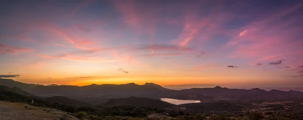 Panoramautsikt Över Solnedgången Över Regino Dalen Lac Codole Och Medelhavet — Stockfoto