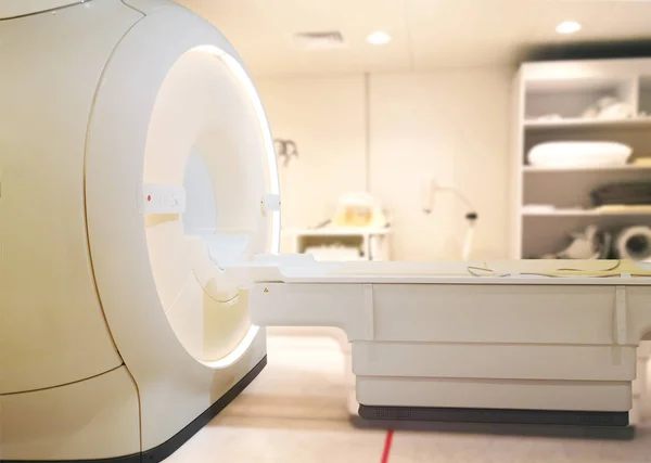 Mri Magnetic Resonance Imaging Scanner Machine Hospital Isolated Blurred Mri — Stock Photo, Image