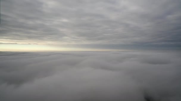 Cinematic 7680X4320 Boven Wolken Van Bergtop Ruime Landschaps Bewolking Bewolkte — Stockvideo