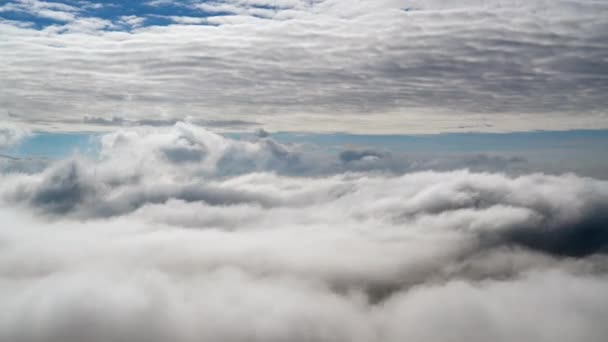 Cinematic 7680X4320 Boven Wolken Van Bergtop Ruime Landschaps Bewolking Bewolkte — Stockvideo