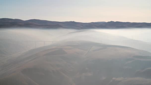 Cinematic 7680X4320 Herrliche Meteorologische Ereignis Nebel Besteht Aus Sichtbaren Wolke — Stockvideo