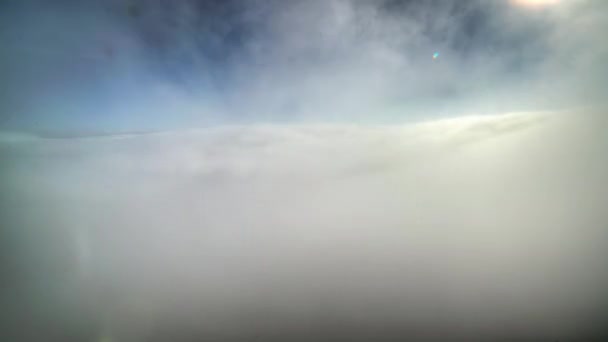 Cinematica 7680X4320 Nebbia Che Ricopre Condomini Della Città Sta Cadendo — Video Stock