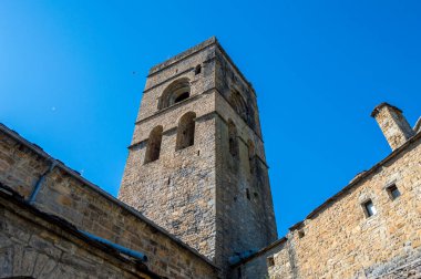 ainsa medieval town located in the province of huesca aragon spainviews of ainsa and its surroundings