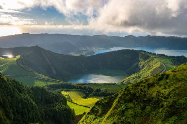 Dağların güzel manzarası