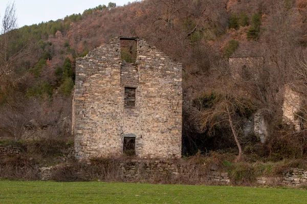 Huesca省一个叫Lacort的废弃村庄 — 图库照片