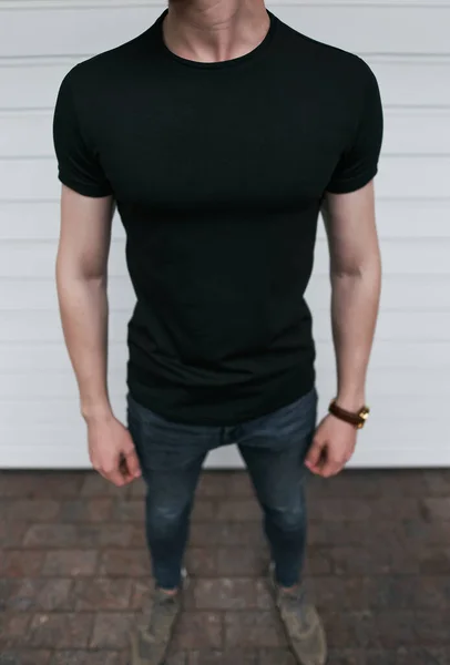 Mockup Empty Slim Blank Black Shirt Young Muscular Man Outdoor — Stock Photo, Image