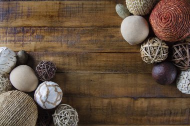 Kırsal wo çerçeveli doğal lif süslemeleri ile sonbahar arkaplanı