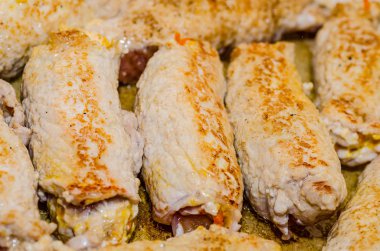 rulo, yemek pişirme, öğle yemeği, süreç, özel, kendi, ev, mutfak, gıda, çiğ, sulu, lezzetli, havuç, pişmiş