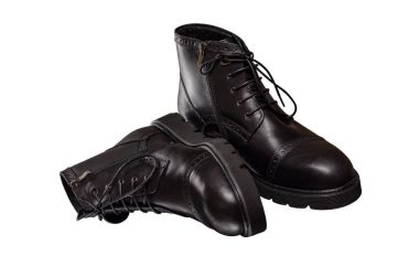 bağlama ve kalın taban, deri ve kürk kilit ile yüksek siyah kışlık botlar